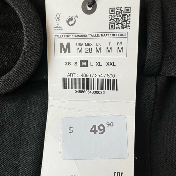 Zara black high-waisted Scort with belt (Brand new!!) Size M - Picture 4 of 5